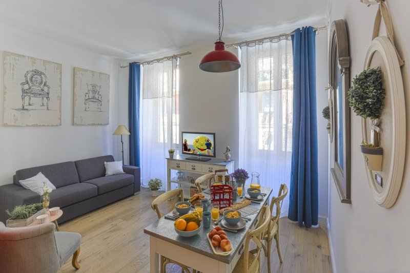 CASSINI GT - 1 bedroom apartment - Balcony - Place Garibaldi